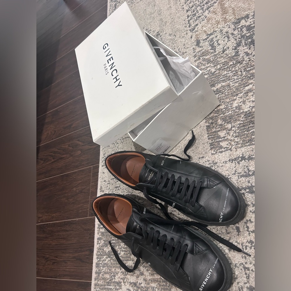 Givenchy Men's Urban Street Low 'Logo Tape - Black' Sneakers